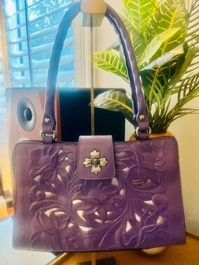 EUC Patricia Nash Rosina satchel Floral Embossed Leather Tote Handbag